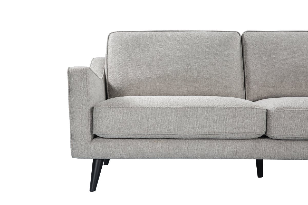 Daffy 2.5 Seat Sofa